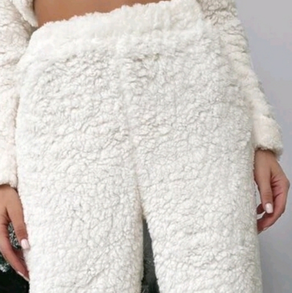 Jogger Elastic Waist Pants Off-White 5🌟rated Boutique favorite! Size Large - Picture 11 of 11